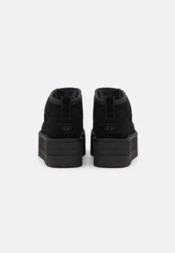 Ugg Classic Ultra Mini Platform - Enkellaarsjes Met Plateauzool - Black -Ugg Verkoopwinkel 04a80bc6bd0b40149573cdf226b993fe