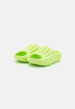 Ugg Foamo Slide - Muiltjes - Pale Chartreuse 12 Ugg Foamo Slide - Muiltjes - Pale Chartreuse -Ugg Verkoopwinkel 0771d855fab541d199e7c30b607dbdc1