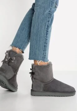 Ugg Mini Bailey Bow - Korte Laarzen - Grey