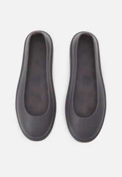 Ugg Boot Guard - Steun- En Inlegzolen - Black -Ugg Verkoopwinkel 0be0b20d01fa48e2ba435ffa9dcce334