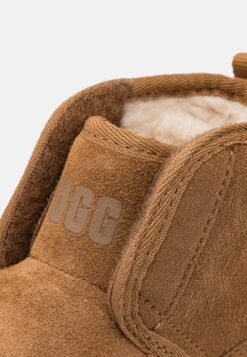 Ugg Accessible Neumel Ez-Fit Unisex - Korte Laarzen - Chestnut -Ugg Verkoopwinkel 0d9ca48353be40a4a13fe8b7f99f5a42