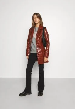 Ugg Madeline Fuzzy Logo Crewneck - Sweater - Grey Heather/Sonora -Ugg Verkoopwinkel 0ef51ba7d21445d9bddf284f89dd1d0b