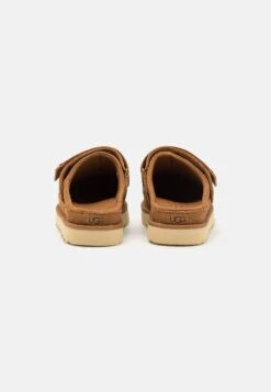 Ugg Goldenstar - Pantoffels - Chestnut -Ugg Verkoopwinkel 11c8ffe1b72144618c38b4ee2643fe11