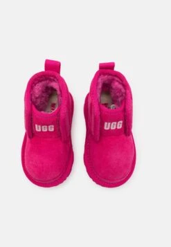 Ugg Accessible Neumel Ez-Fit Unisex - Korte Laarzen - Berry -Ugg Verkoopwinkel 12736be4b0964d9eaea3567577cf66c3