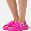 Ugg Sport Yeah - Sandalen - Dragon Fruit -Ugg Verkoopwinkel 16e656ba433642a585197e9754a16f10