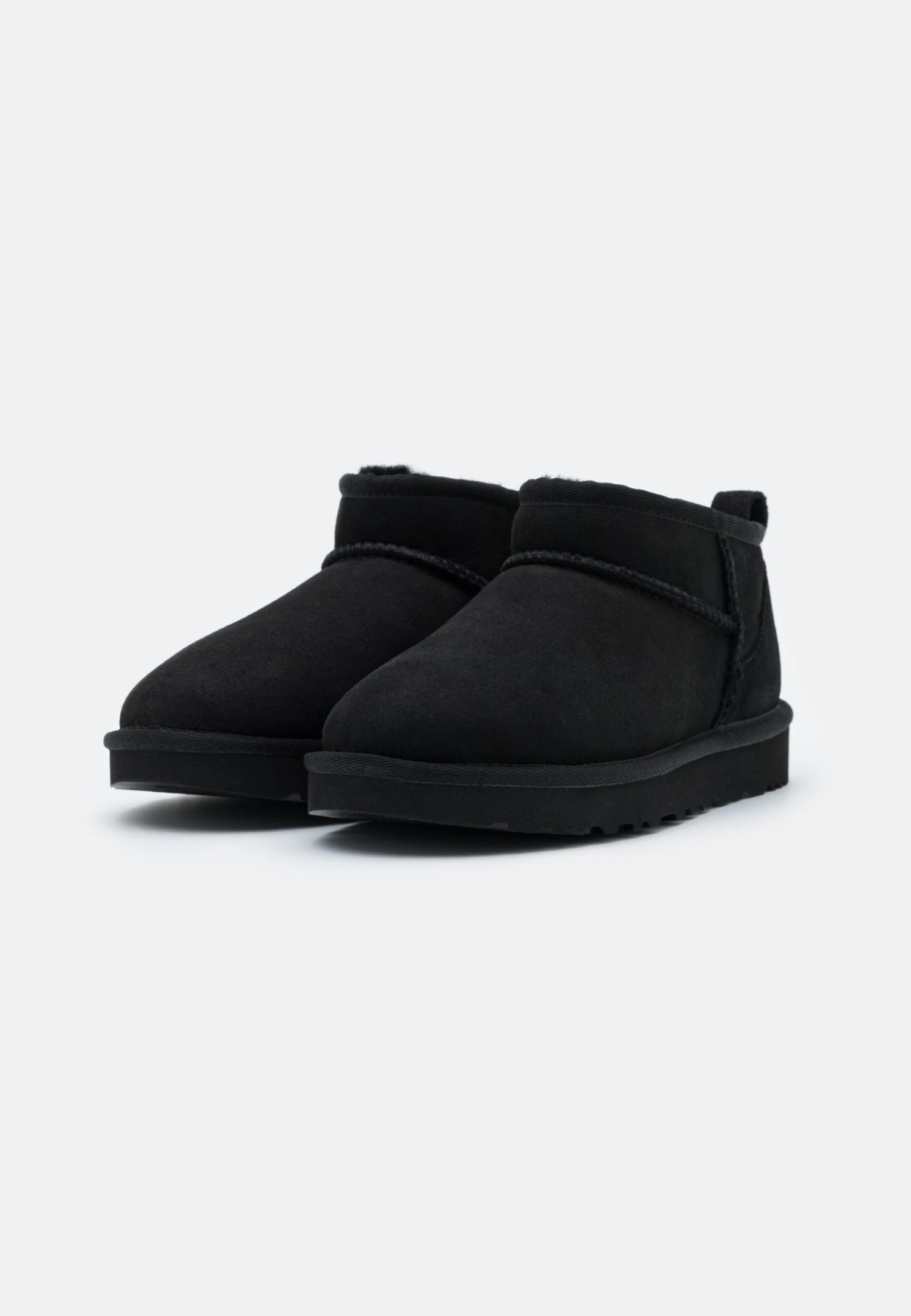 Ugg Classic Ultra - Korte Laarzen - Black 7 Ugg Classic Ultra - Korte Laarzen - Black - Afbeelding 5