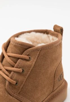 Ugg Neumel Ii Unisex - Veterboots - Chestnut -Ugg Verkoopwinkel 222b18af37324062a92e4c074bfa4b40