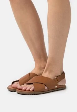 Ugg Solivan Slingback - Sandalen - Tan