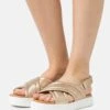 Ugg Zayne Slingback - Sandalen Met Plateauzool - Gold Metallic 1 Ugg Zayne Slingback - Sandalen Met Plateauzool - Gold Metallic -Ugg Verkoopwinkel 2e8076d571e8484d9f5f09fead8af883