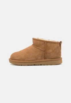 Ugg Classic Ultra Mini Unisex - Korte Laarzen - Chestnut -Ugg Verkoopwinkel 37ff8286b3d743ecbadf8a4853dce4bb