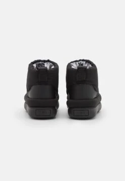 Ugg Classic Maxi Mini - Snowboots- Black -Ugg Verkoopwinkel 3c8a74e2365f45f286b574cb8cd1e359