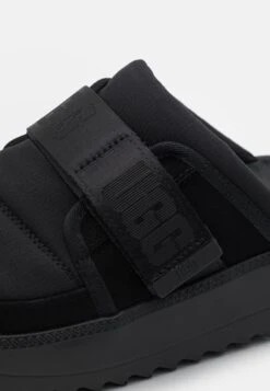 Ugg Maxxer Strap Slide - Muiltjes - Black -Ugg Verkoopwinkel 3ef63f4bc3624391a5f09147cdc317d2