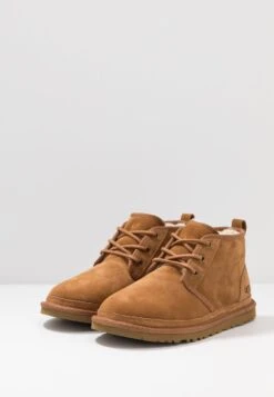 Ugg Neumel - Sportieve Veterschoenen - Chestnut -Ugg Verkoopwinkel 3fa067ad83204eb1b17b8f9cca1ccb8d
