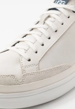 Ugg South Bay- Sneakers Laag - White 13 Ugg South Bay- Sneakers Laag - White -Ugg Verkoopwinkel 429cc535624e4cbf87382b87c73e63b3
