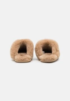 Ugg Scuffette Spotty - Pantoffels - Natural 9 Ugg Scuffette Spotty - Pantoffels - Natural -Ugg Verkoopwinkel 479171a3b2b34cd7a09325810ce6e037