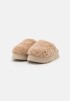 Ugg Maxi Curly Platform - Pantoffels - Sand 8 Ugg Maxi Curly Platform - Pantoffels - Sand -Ugg Verkoopwinkel 492bb093b4e44c93abd8e7f593d544b2
