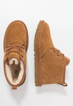 Ugg Neumel - Sportieve Veterschoenen - Chestnut -Ugg Verkoopwinkel 4f0d48bf6e2846afb5a6400a7dd72d51