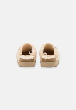 Ugg Fuzz Sugar - Pantoffels - Natural -Ugg Verkoopwinkel 615ec063c8304127b2f5a536055df7ae