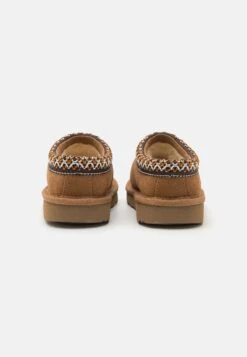 Ugg Tasman Ii Unisex - Instappers - Chestnut 10 Ugg Tasman Ii Unisex - Instappers - Chestnut -Ugg Verkoopwinkel 63c97cf6bca54c9a802a3eab807f990a