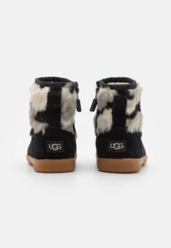 Ugg Panda Stuffie - Korte Laarzen - Black -Ugg Verkoopwinkel 6fe2f36c9aa74022af9886292c77d167