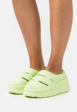 Ugg Sport Yeah- Instappers - Melon Green