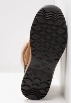 Ugg Adirondack - Snowboots- Chestnut -Ugg Verkoopwinkel 7c2648fd02964f909076d91b85431126