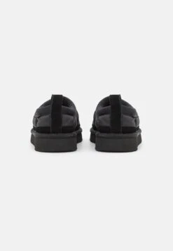 Ugg Tasman - Instappers - Black -Ugg Verkoopwinkel 87b945aee737422d91cbda04230971b8