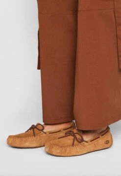 Ugg Dakota - Pantoffels - Chestnut -Ugg Verkoopwinkel 89e94429d3ae4609be92b6187fcdbfce