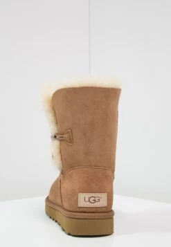 Ugg Bailey Button Ii - Korte Laarzen - Chestnut 13 Ugg Bailey Button Ii - Korte Laarzen - Chestnut -Ugg Verkoopwinkel 8da777e2c24d43a9b27ebabbbacce7ac