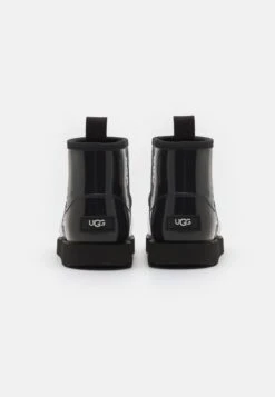Ugg Classic Clear Mini Ii - Regenlaarzen - Black -Ugg Verkoopwinkel 90c774926bdd4612bedacec6c18ce5de