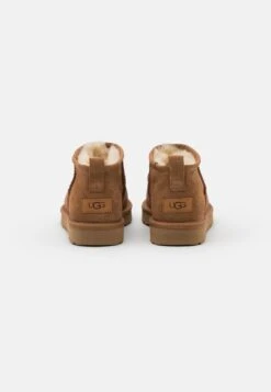 Ugg Classic Ultra - Korte Laarzen - Chestnut -Ugg Verkoopwinkel 9287fbcb008149b595faf894438e4cfd