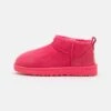 Ugg Classic Ultra - Korte Laarzen - Pink Glow -Ugg Verkoopwinkel 933a4b8f5fe8449ea45042e58f2ae294