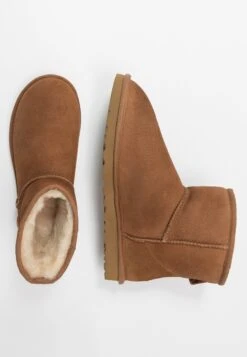 Ugg Classic Mini - Korte Laarzen - Chestnut -Ugg Verkoopwinkel a20b3dab8e7648c49417ba5ae27d1bcd