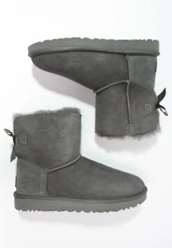 Ugg Mini Bailey Bow - Korte Laarzen - Grey -Ugg Verkoopwinkel a9c3523a6a8d4e6b9251700f6f33cbbb