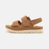 Ugg Goldenstar Slingback Unisex - Sandalen - Chestnut -Ugg Verkoopwinkel ab9f995c35ed4f17bc54f30955ee4669