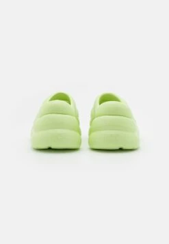 Ugg Sport Yeah- Instappers - Melon Green -Ugg Verkoopwinkel b2823dc565e5493485a98ac4520448f2
