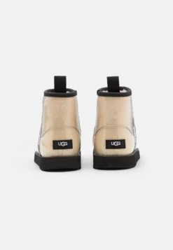 Ugg Classic Clear Mini Ii - Regenlaarzen - Natural/Black -Ugg Verkoopwinkel b5afeb81517a49fd8aaa895983cd3ec8