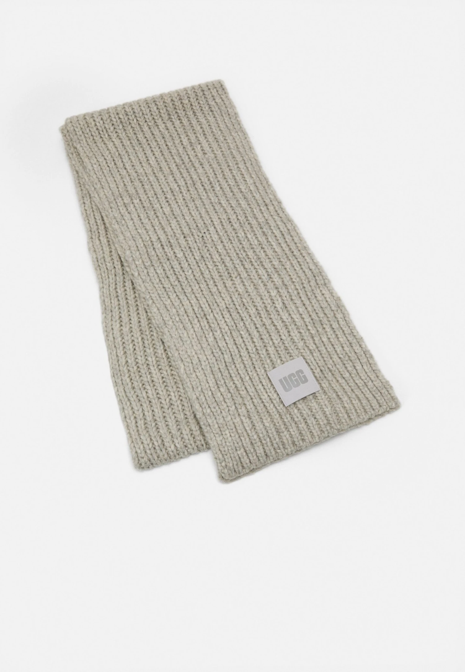 Ugg Chunky Set - Sjaal - Light Grey 4 Ugg Chunky Set - Sjaal - Light Grey - Afbeelding 2