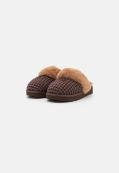 Ugg Cozy - Pantoffels - Burnt Cedar -Ugg Verkoopwinkel b61158c37ff7456b8d327b2e84612ba9