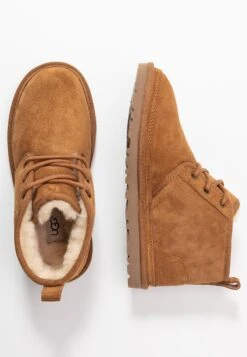 Ugg Neumel - Korte Laarzen - Chestnut -Ugg Verkoopwinkel ba6357c4fdec445b8774eed87562ce71