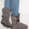Ugg Bailey Button Ii - Korte Laarzen - Grey -Ugg Verkoopwinkel be191621775b46c5b2a3b9426a75e727