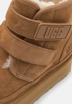 Ugg Neumel Platform Unisex - Korte Laarzen - Chestnut -Ugg Verkoopwinkel c148bc777faa4fa7bb53c511155aa243