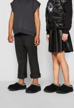 Ugg Tasman Ii Unisex - Pantoffels - Black