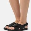 Ugg Solivan Slingback - Sandalen - Black 1 Ugg Solivan Slingback - Sandalen - Black -Ugg Verkoopwinkel c734cb011b774e9e897d4029b953c730