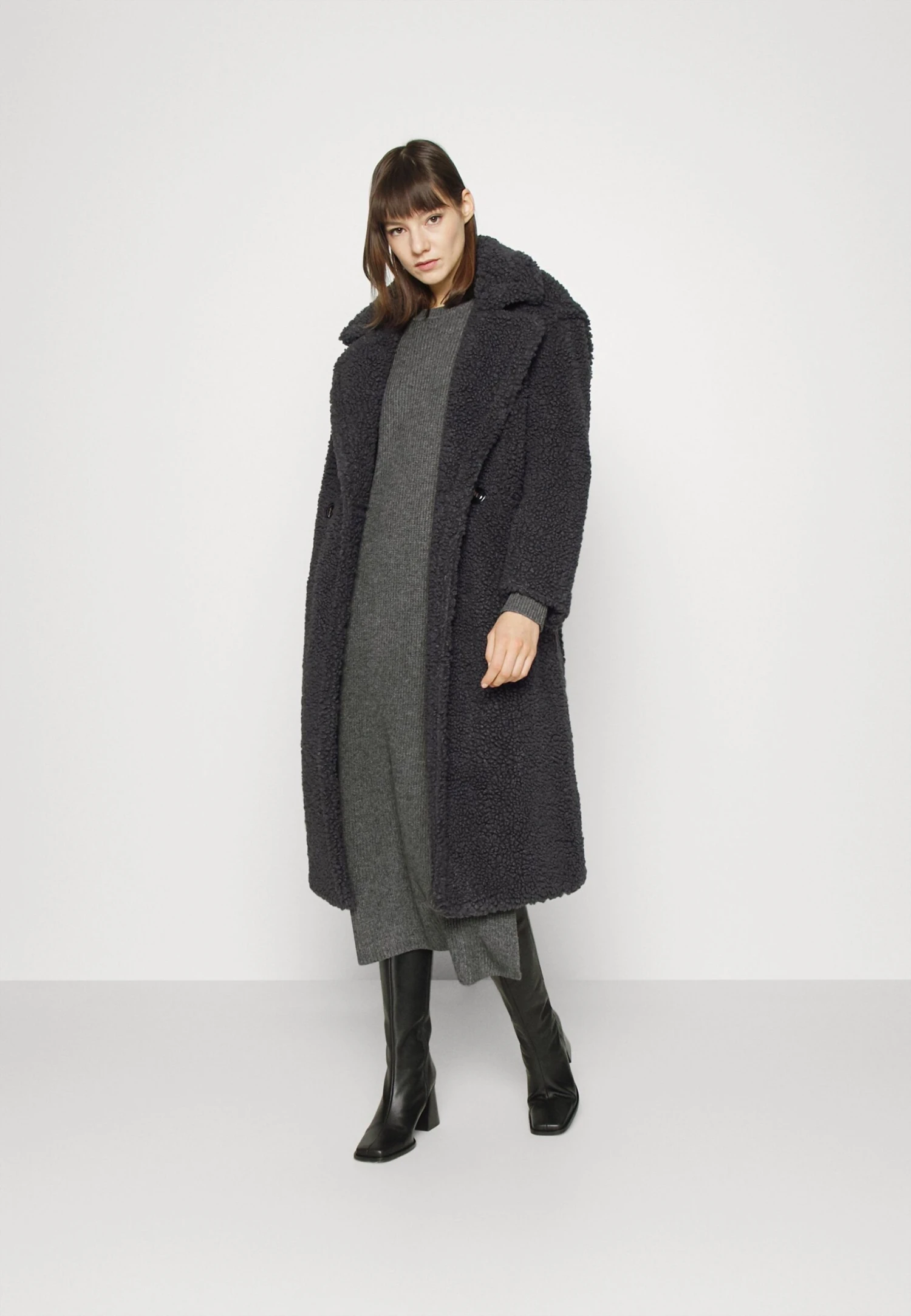 Ugg Gertrude Long Coat - Winterjas - Ink Black 4 Ugg Gertrude Long Coat - Winterjas - Ink Black - Afbeelding 2