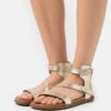 Ugg Solivan Strap - Sandalen - Pale Gold Metallic
