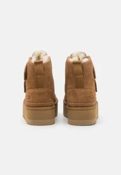 Ugg Neumel Platform Unisex - Korte Laarzen - Chestnut -Ugg Verkoopwinkel ce6223419ef0437ba42acbe8b5eafe72