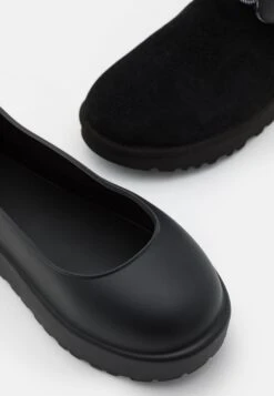 Ugg Classic Maxi Toggle - Snowboots- Black -Ugg Verkoopwinkel d1d12569bb924ce6bd2cdf82cf4d58ee