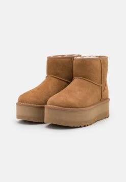 Ugg Classic Mini Platform - Enkellaarsjes Met Plateauzool - Chestnut -Ugg Verkoopwinkel d4a497a2199d44d3b342505fc609886b