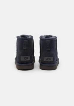 Ugg Classic Mini Ii Unisex - Korte Laarzen - Eve Blue -Ugg Verkoopwinkel d6b418477f82499eb7342d64720188ea